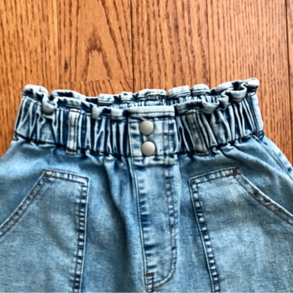 SHEIN Paper-bag Acid Wash Casual Light Blue Jeans Elastic Waist Girl’s Size 10 - Picture 3 of 8